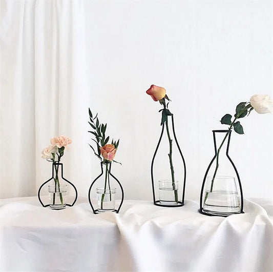 Iron Line Table Flowers